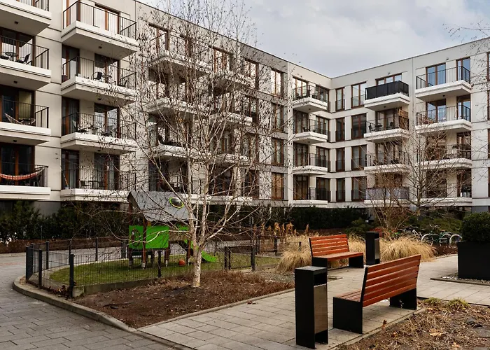 Rakowicka & Parking By Downtown Daire *