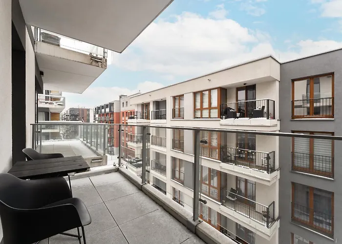 Rakowicka & Parking By Downtown Apartment *